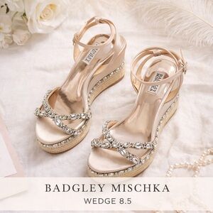 Badgley Mischka Embellished Espadrille Wedge Sandals Champagne Size 8.5